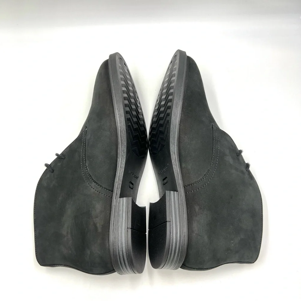 Hush Puppies Womens Size 8.5 Bailey Chukka 2 Black Nubuck Leather‎ Boots NEW